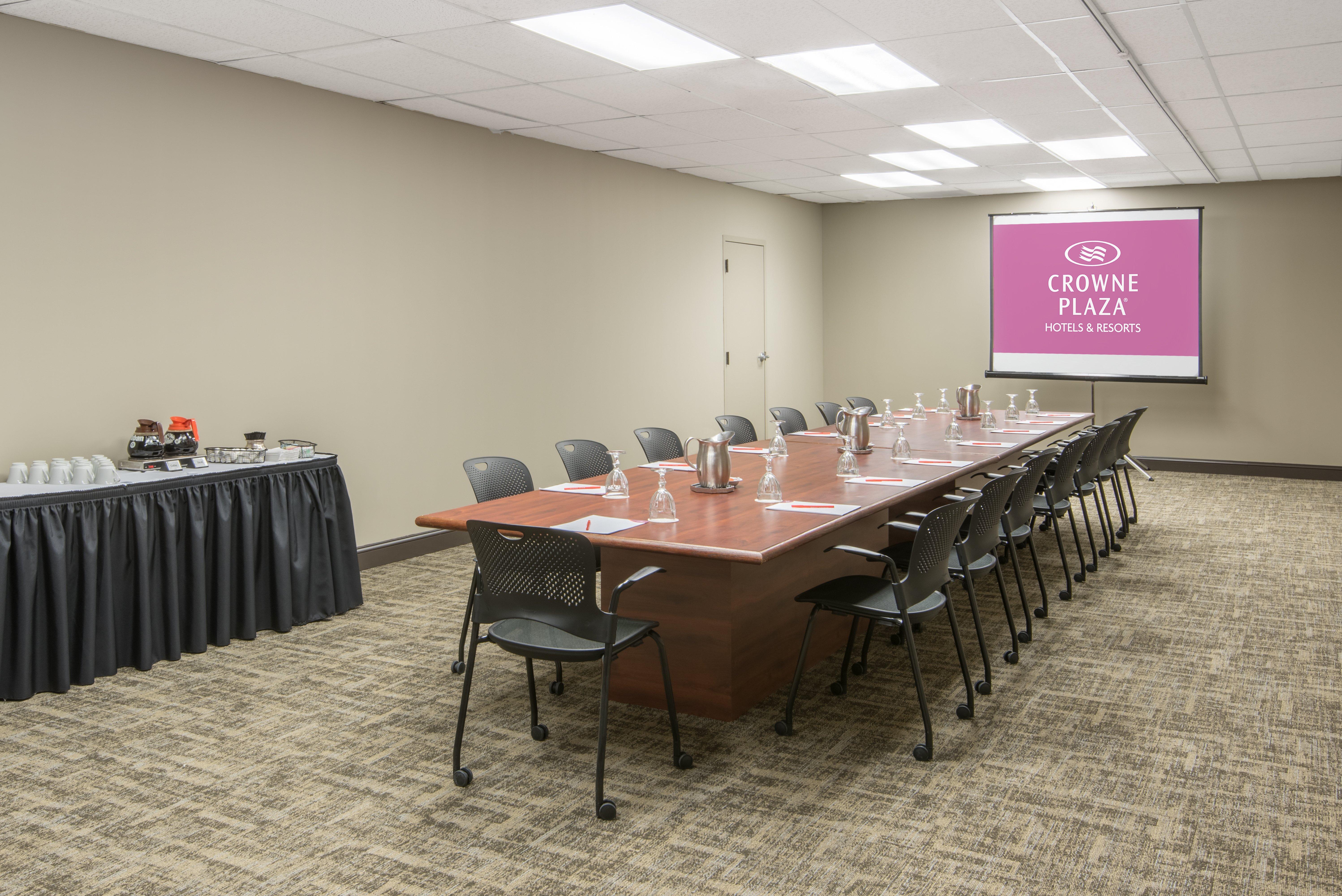Crowne Plaza Hotel Hickory By Ihg Exteriör bild