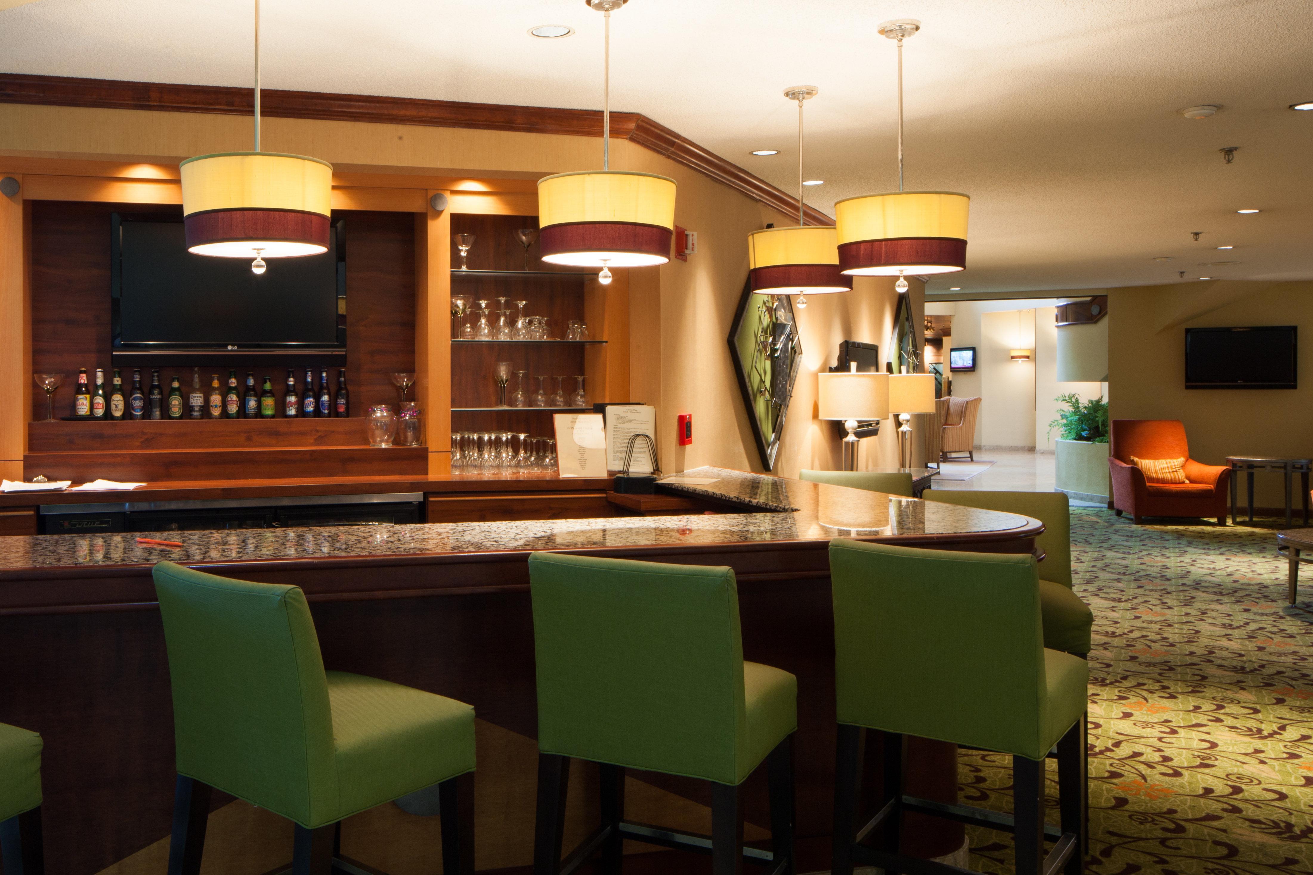 Crowne Plaza Hotel Hickory By Ihg Exteriör bild