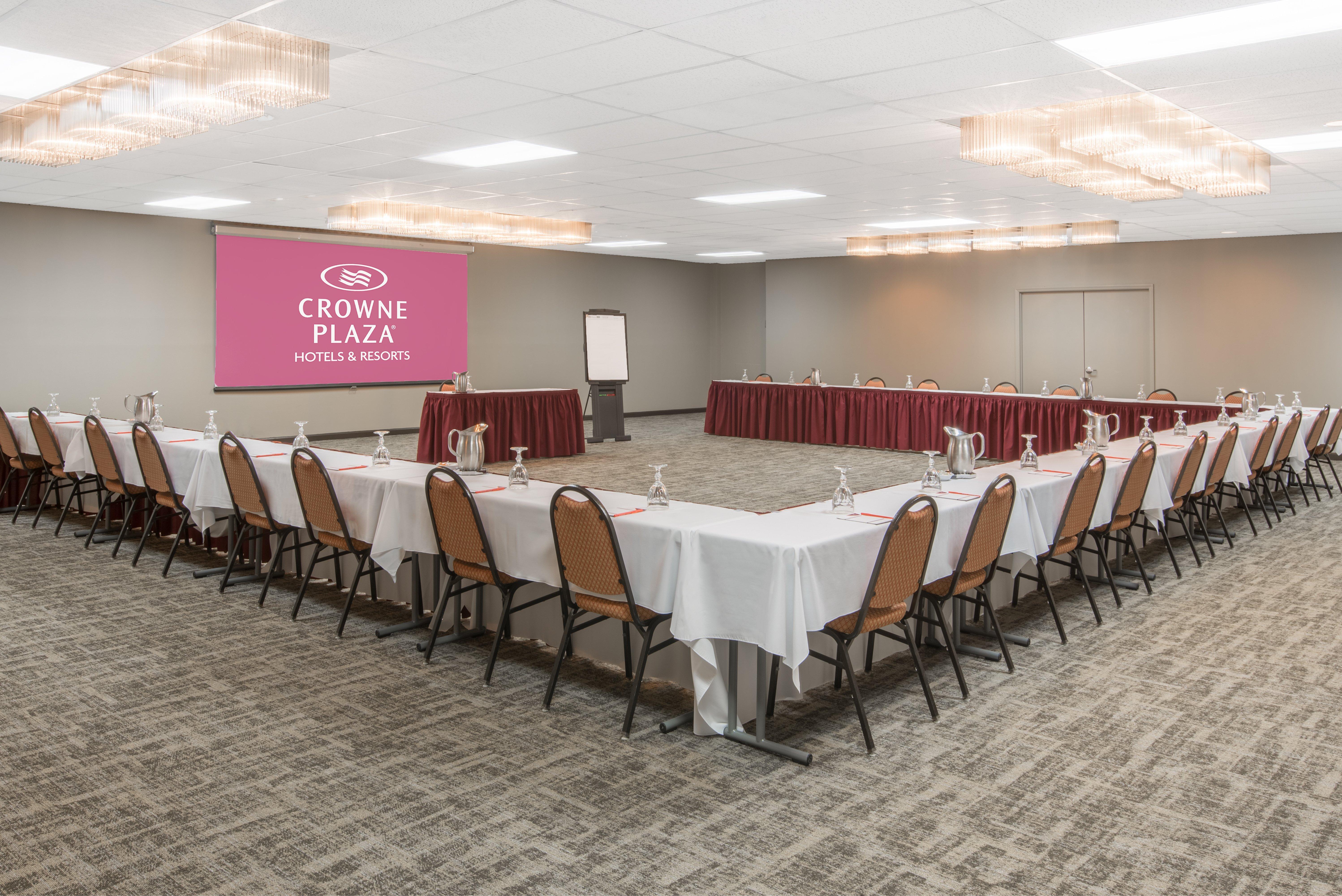 Crowne Plaza Hotel Hickory By Ihg Exteriör bild